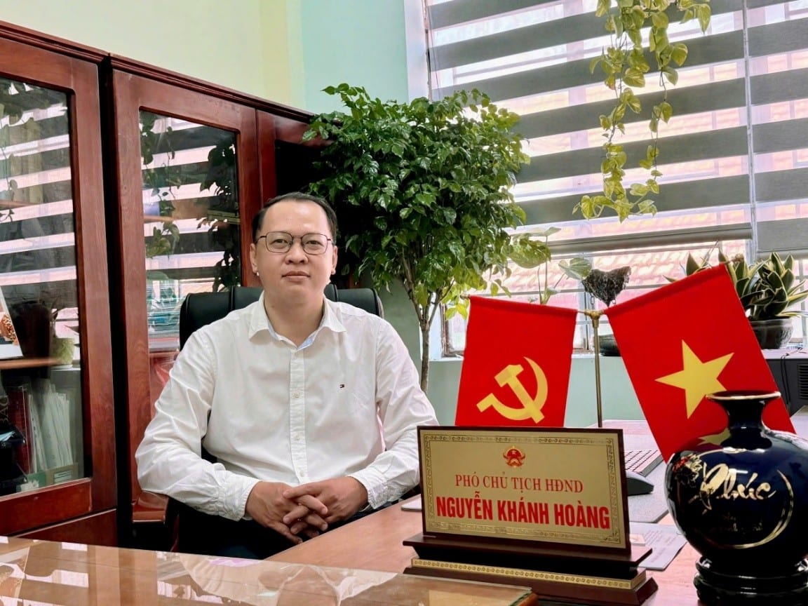 NGUYỄN KHÁNH HOÀNG 