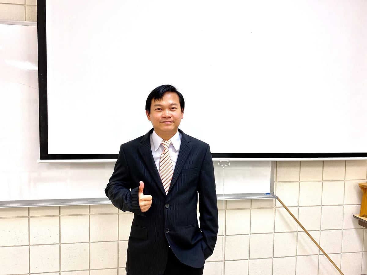 Tiến sĩ Nguyễn Vương Hòa Cường