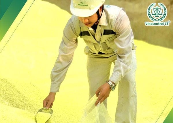 CHUYÊN VIÊN GIÁM ĐỊNH CHẤT LƯỢNG NÔNG SẢN