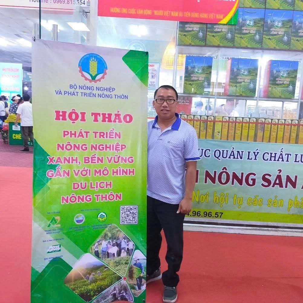  	Nguyễn Văn Ru By (Khóa ĐH12TS)